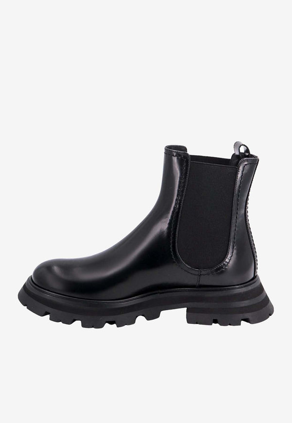 Wander Chelsea Leather Boots