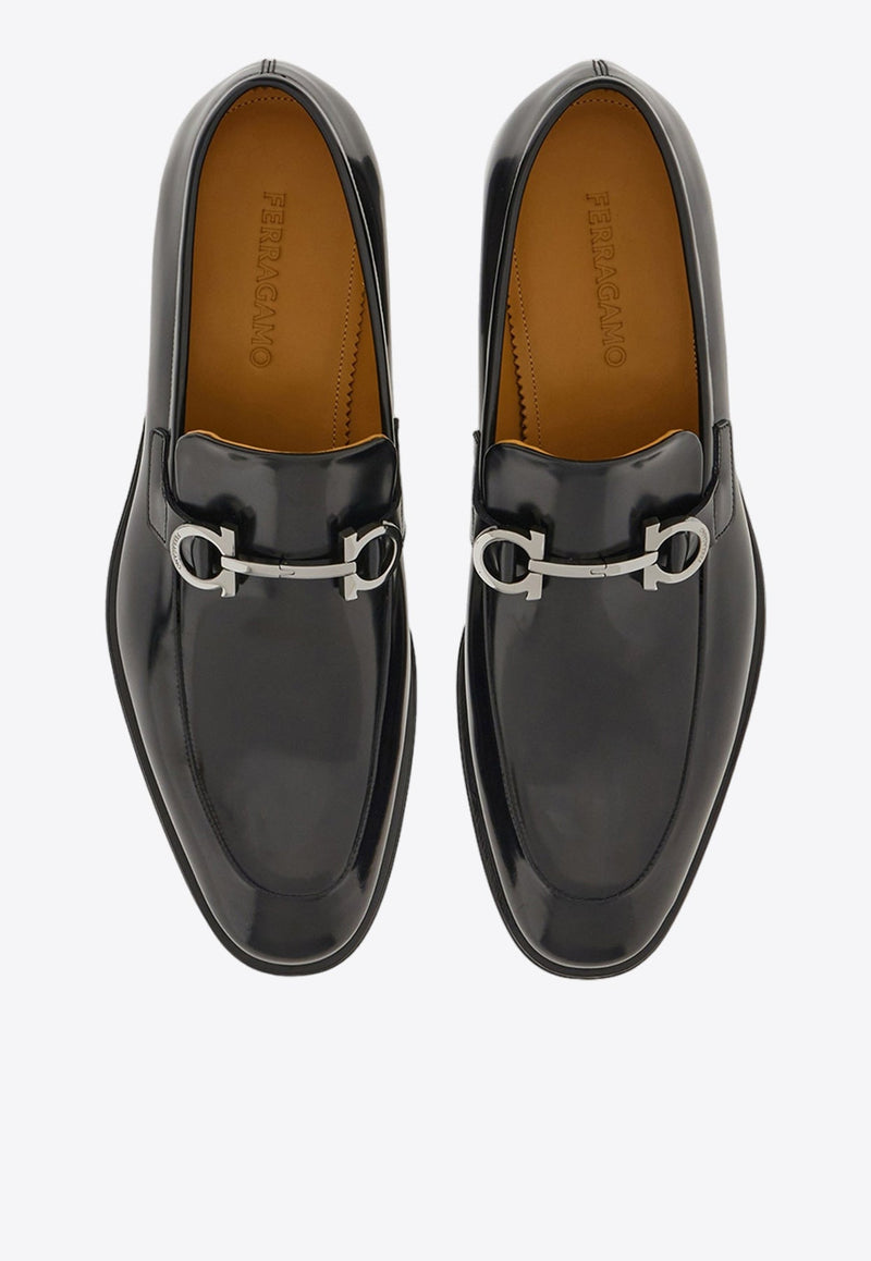 Finley Gancini leather Loafers