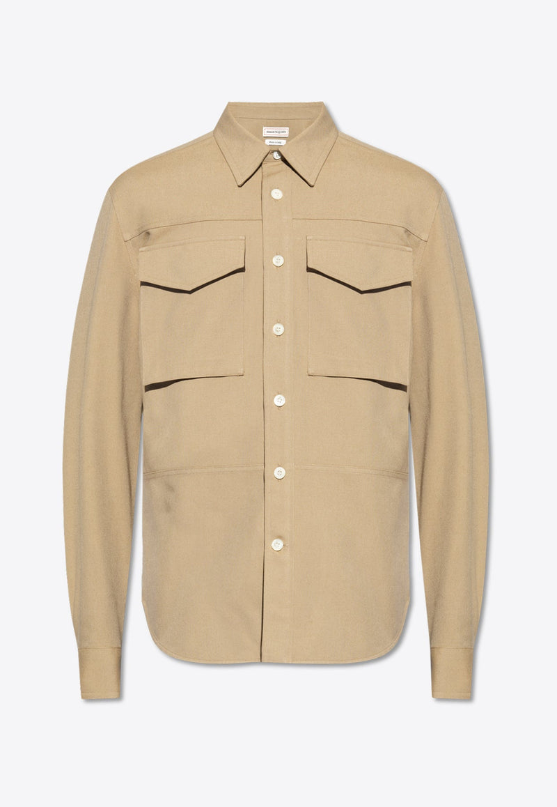 Long-Sleeved Buttoned Shirt