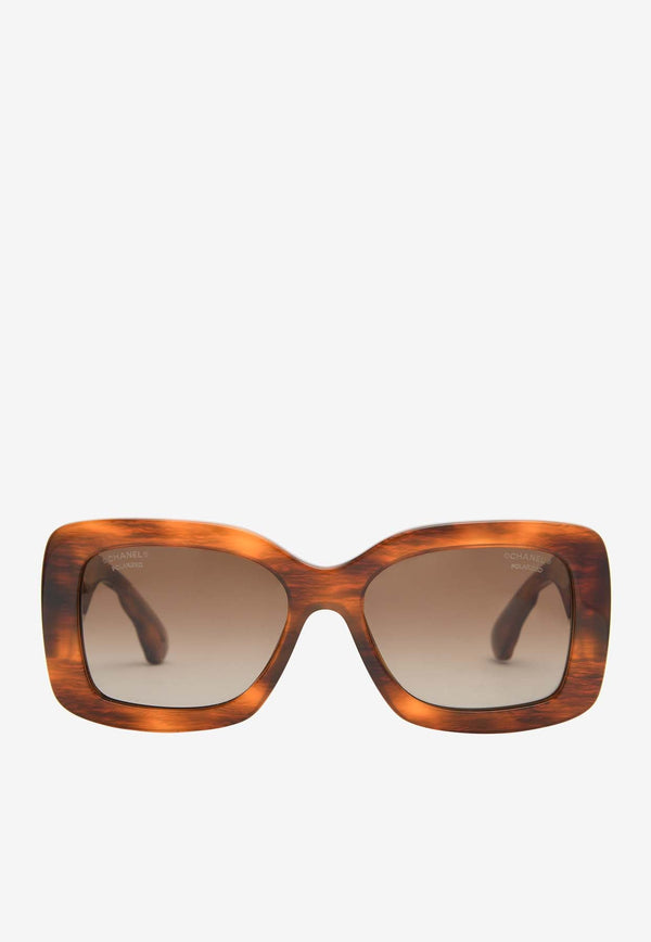 Quilted-Effect Rectangular Sunglasses